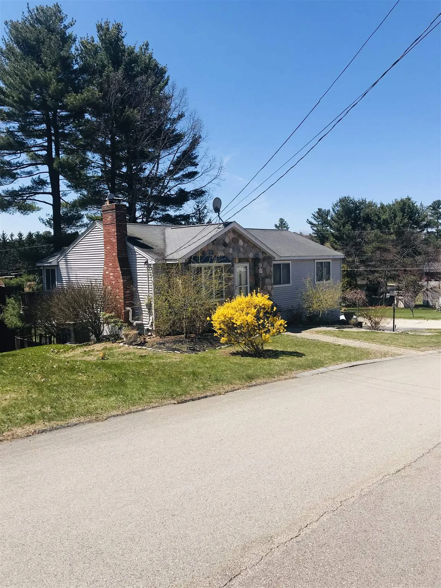 7 Judith Drive Nashua NH 03062