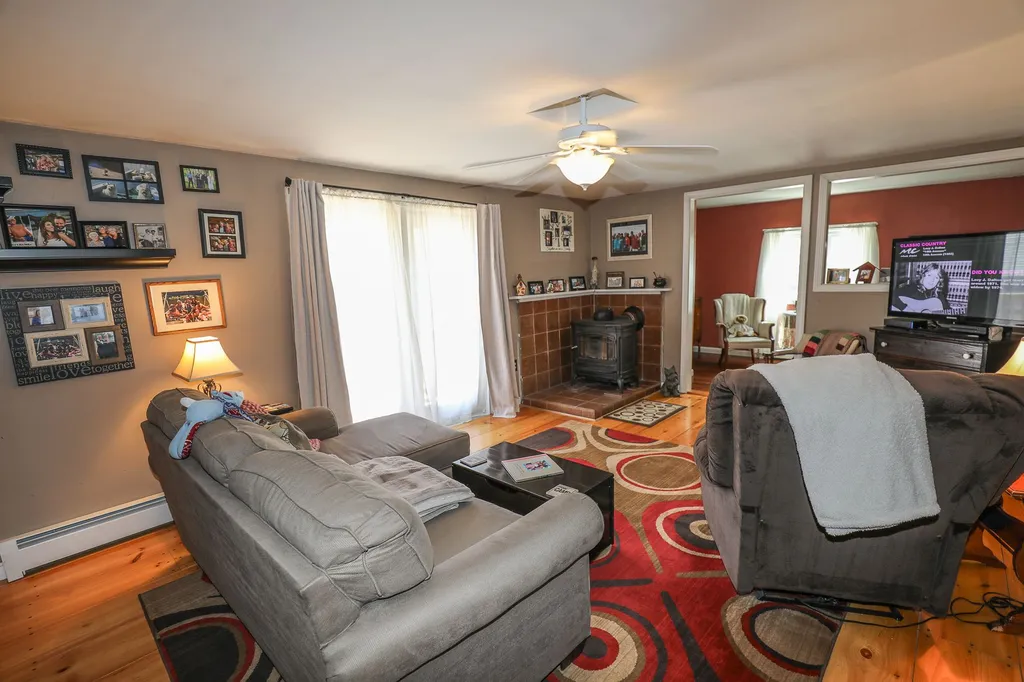 7 Randlett Street Concord NH 03303