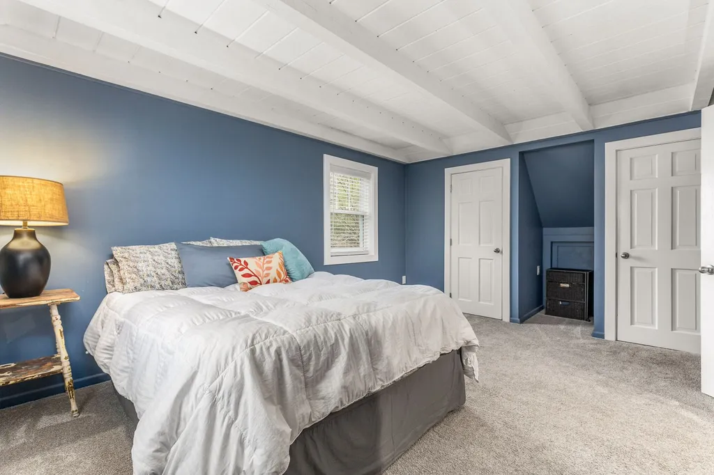 13 Hersey Lane Newmarket NH 03857