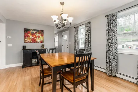 13 Hersey Lane Newmarket NH 03857