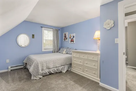 13 Hersey Lane Newmarket NH 03857