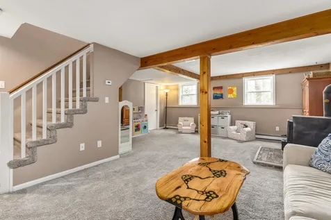 13 Hersey Lane Newmarket NH 03857