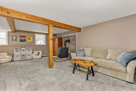 13 Hersey Lane Newmarket NH 03857