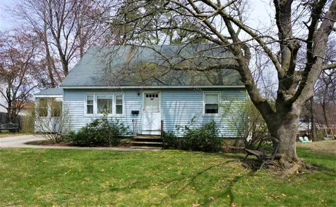 68 Gillis Street Nashua NH 03060
