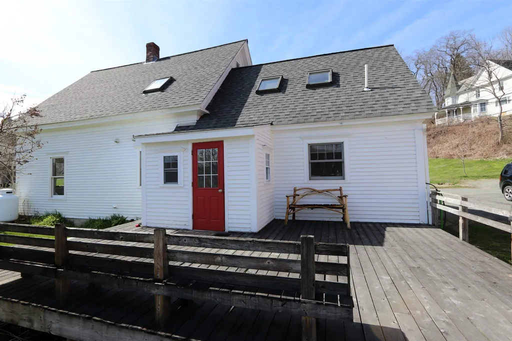 320 Carter Street Barnet VT 05821
