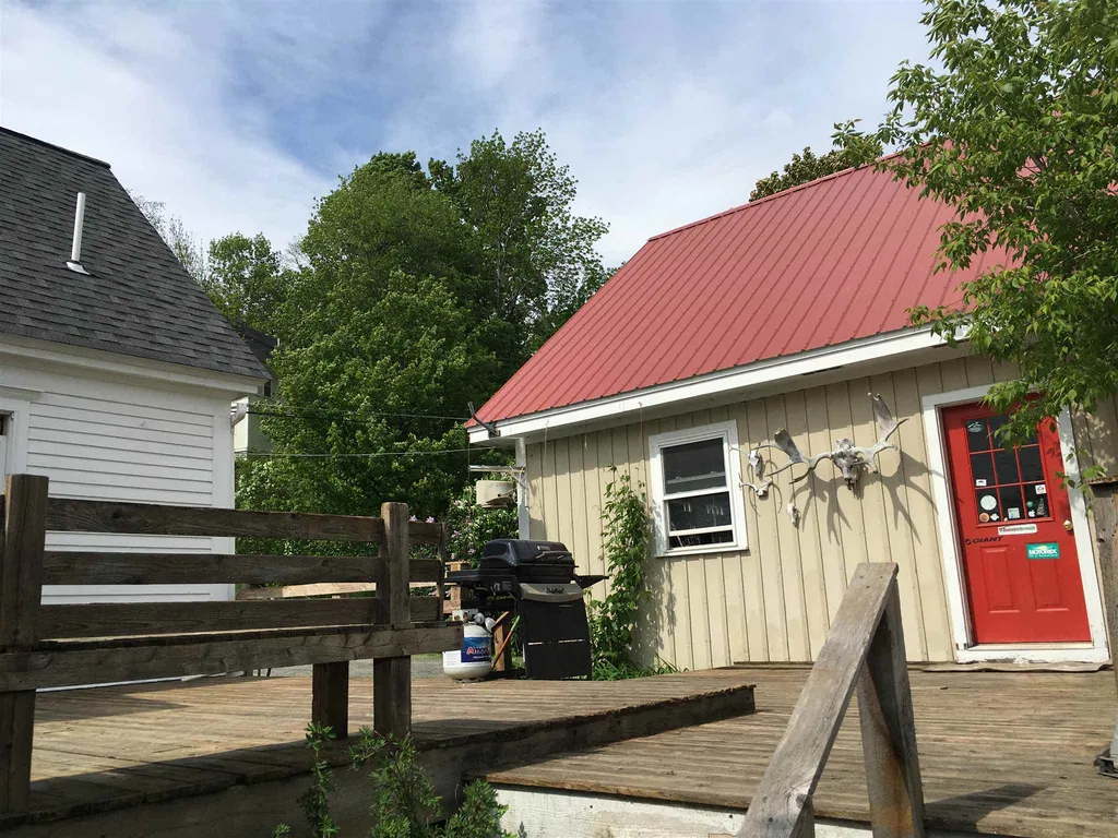 320 Carter Street Barnet VT 05821