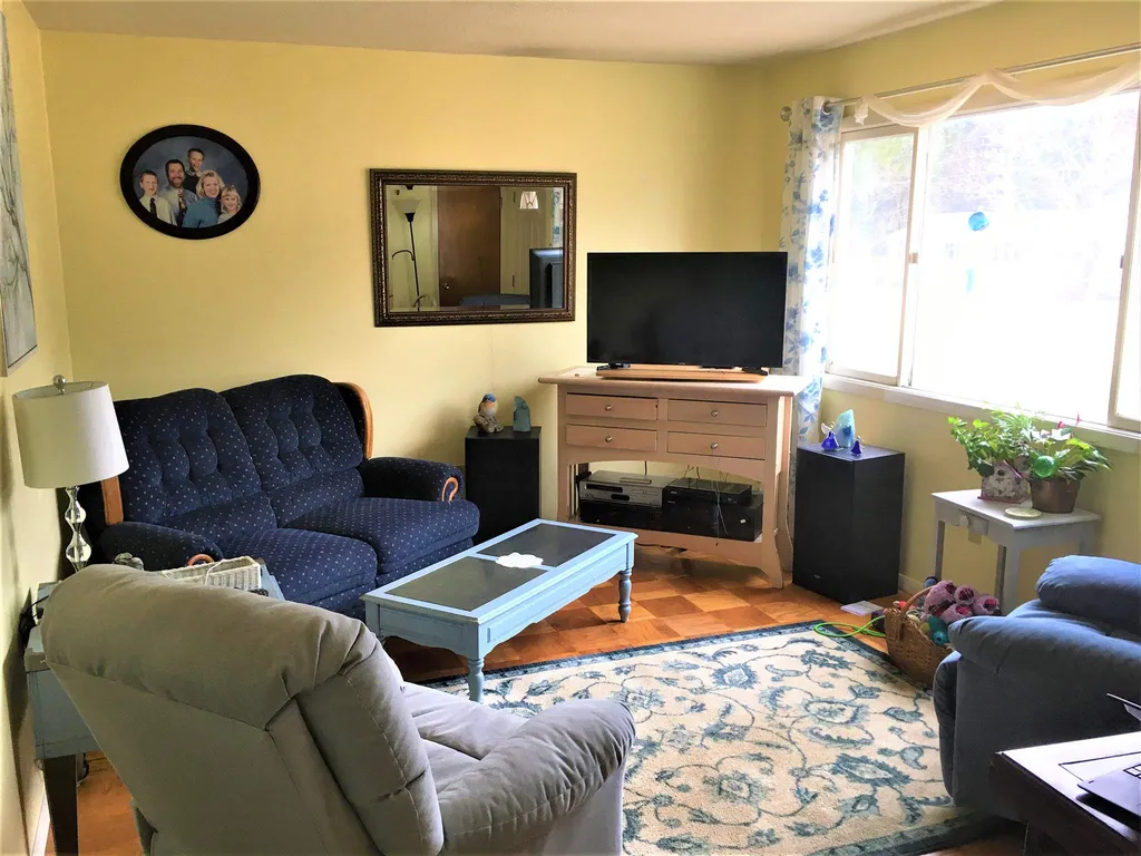 40 Woodcrest Circle Milton VT 05468