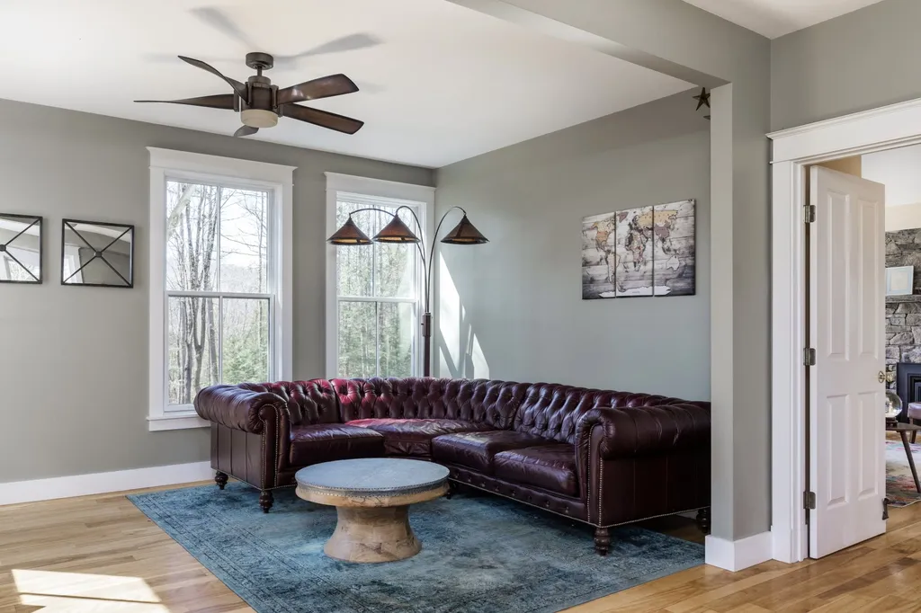 6659 Spear Street Charlotte VT 05445
