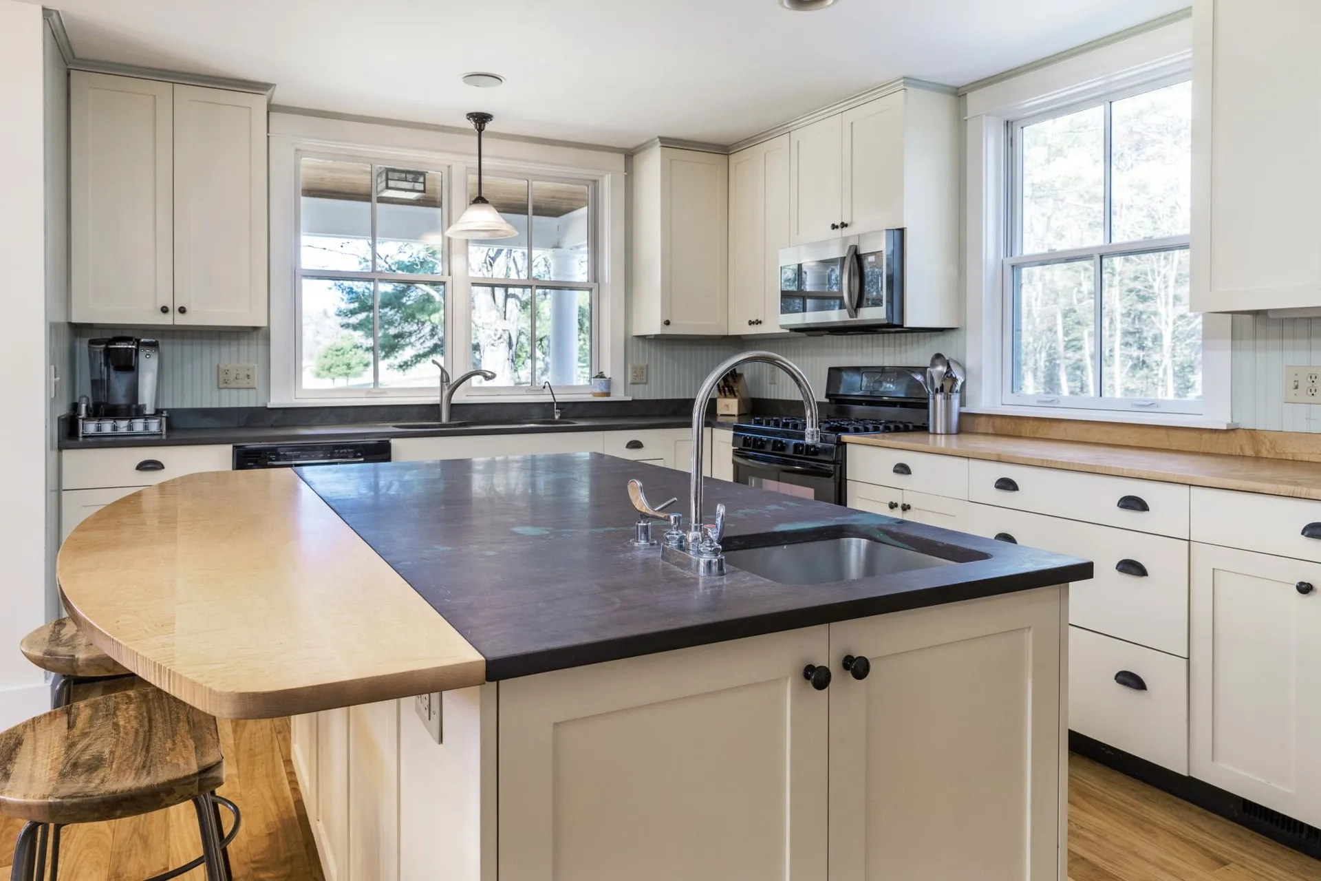 6659 Spear Street Charlotte VT 05445