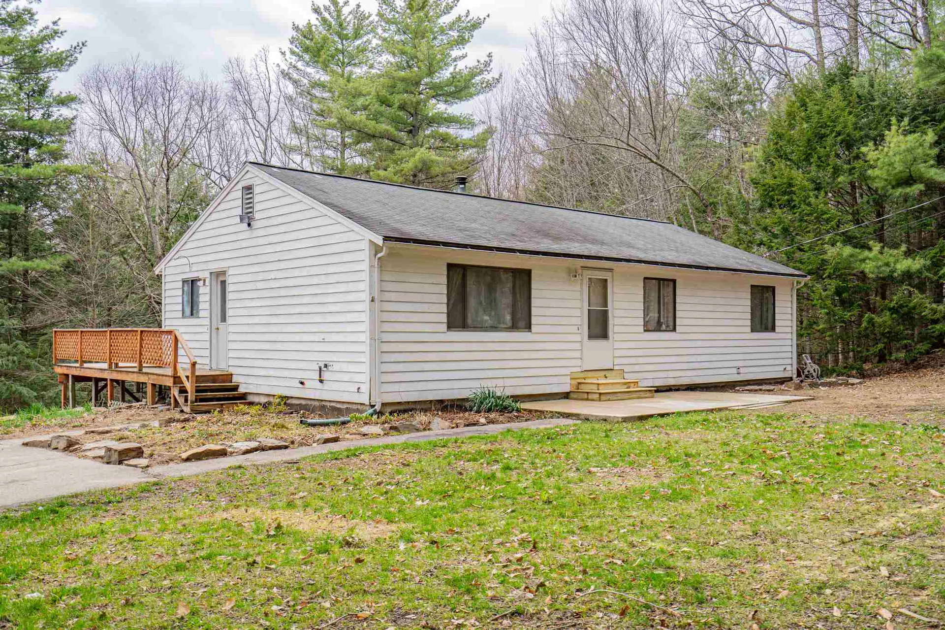129 Rand Drive Chester NH 03036