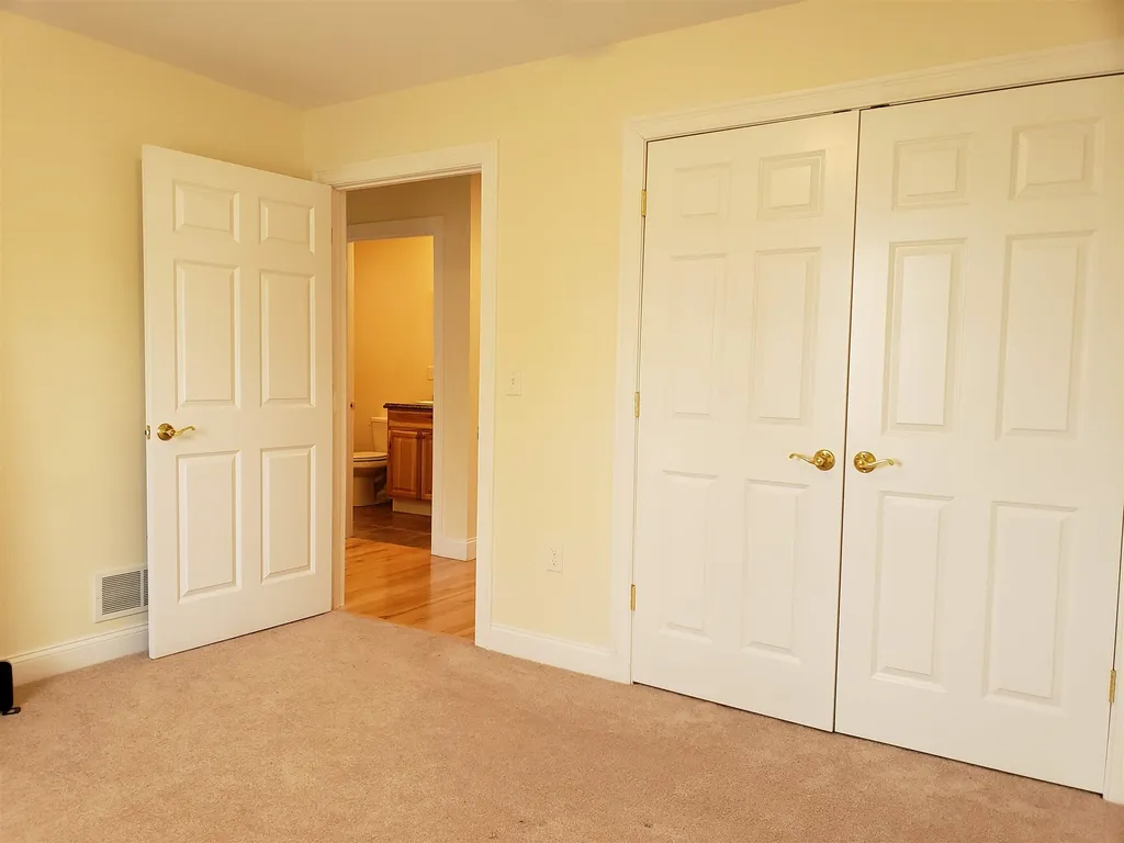 343 Mountain Road Concord NH 03301