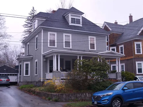 20 Everett Street Manchester NH 03104