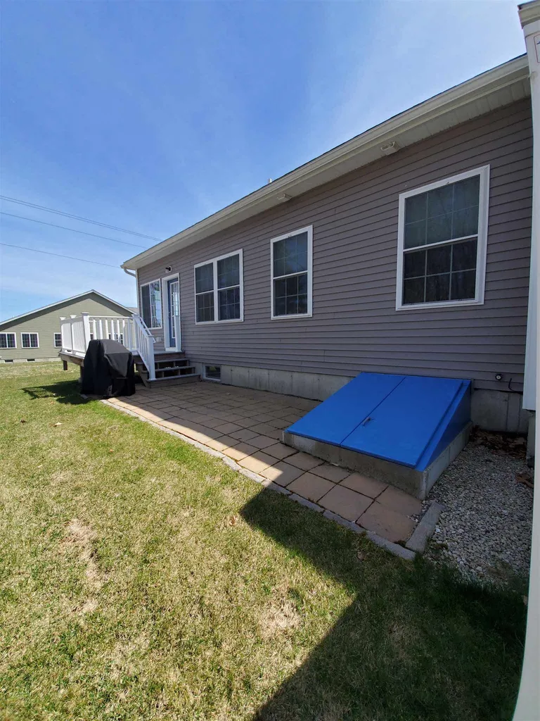 42 Cielo Drive Dover NH 03820
