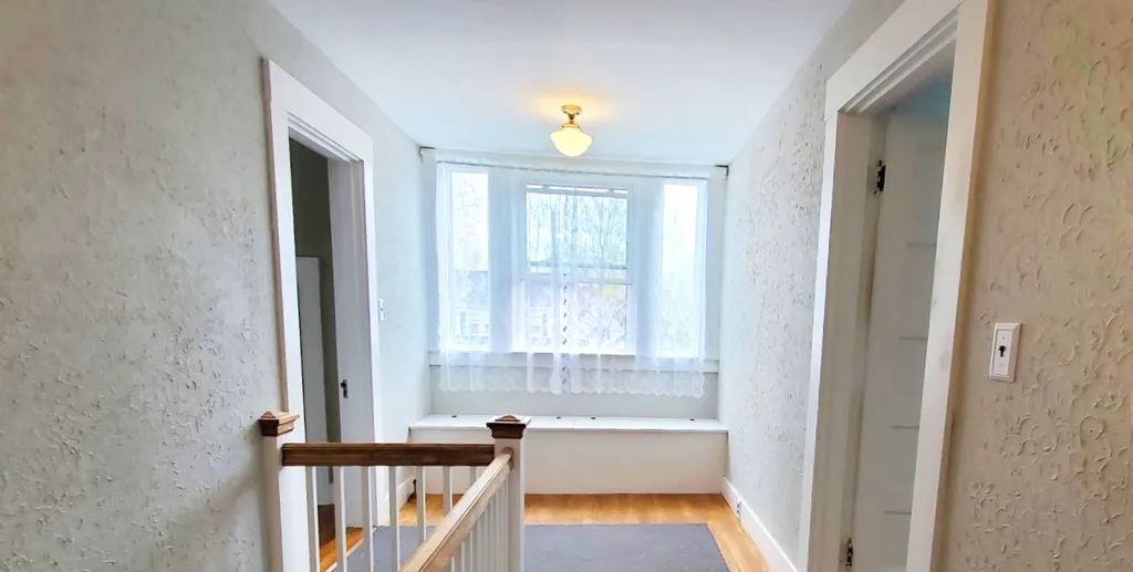 92 Belknap Street Laconia NH 03246