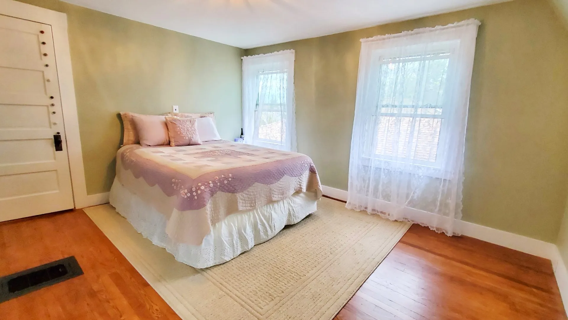 92 Belknap Street Laconia NH 03246