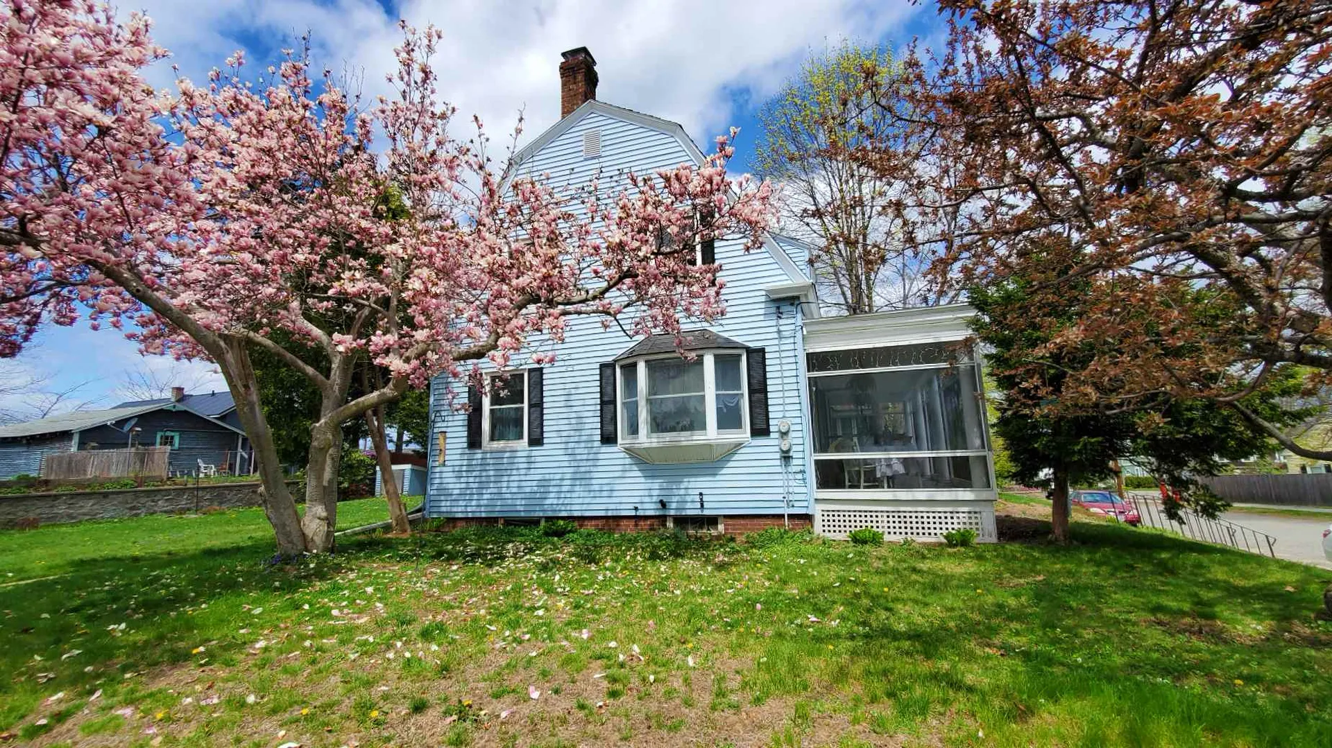 92 Belknap Street Laconia NH 03246