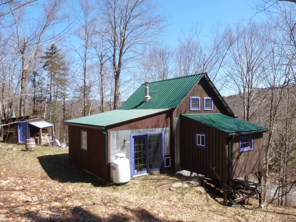 1962 German Flats Road Fayston VT 05673