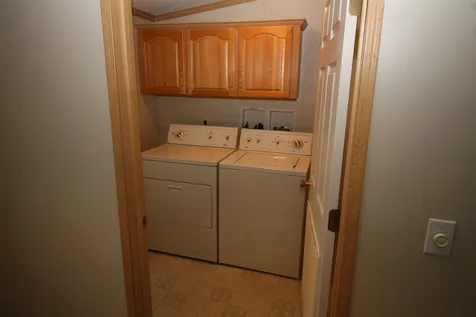 3 Darlene Lane Litchfield NH 03052