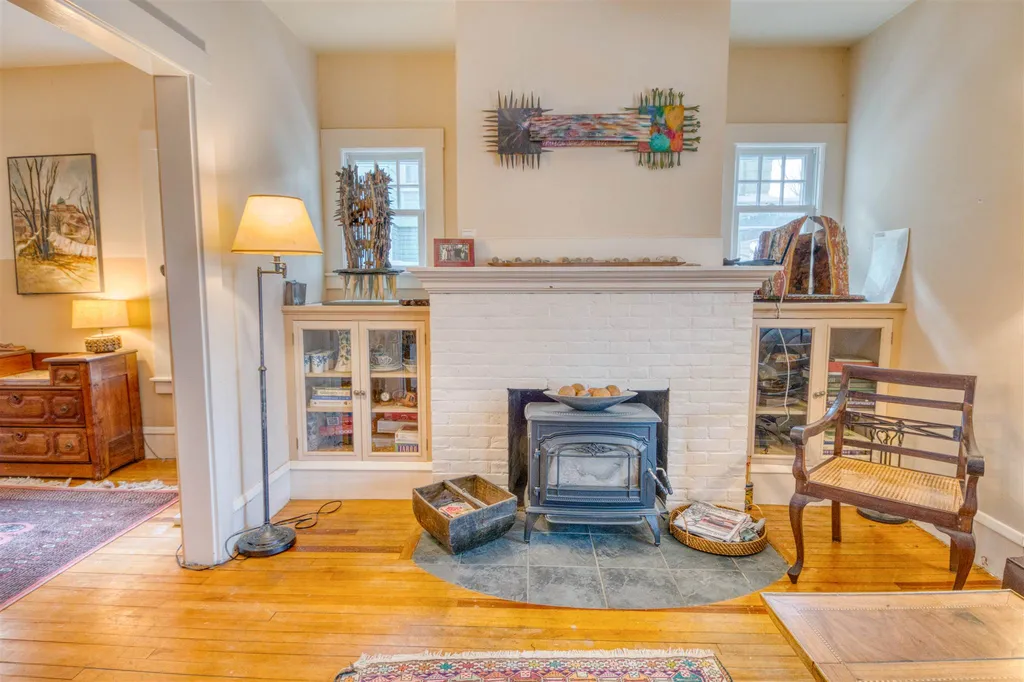 406 South Winooski Avenue Burlington VT 05401