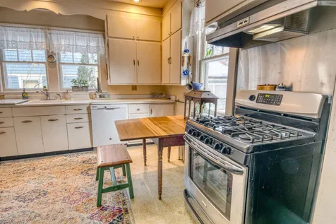 406 South Winooski Avenue Burlington VT 05401