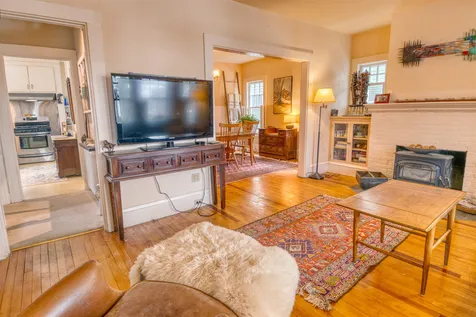 406 South Winooski Avenue Burlington VT 05401