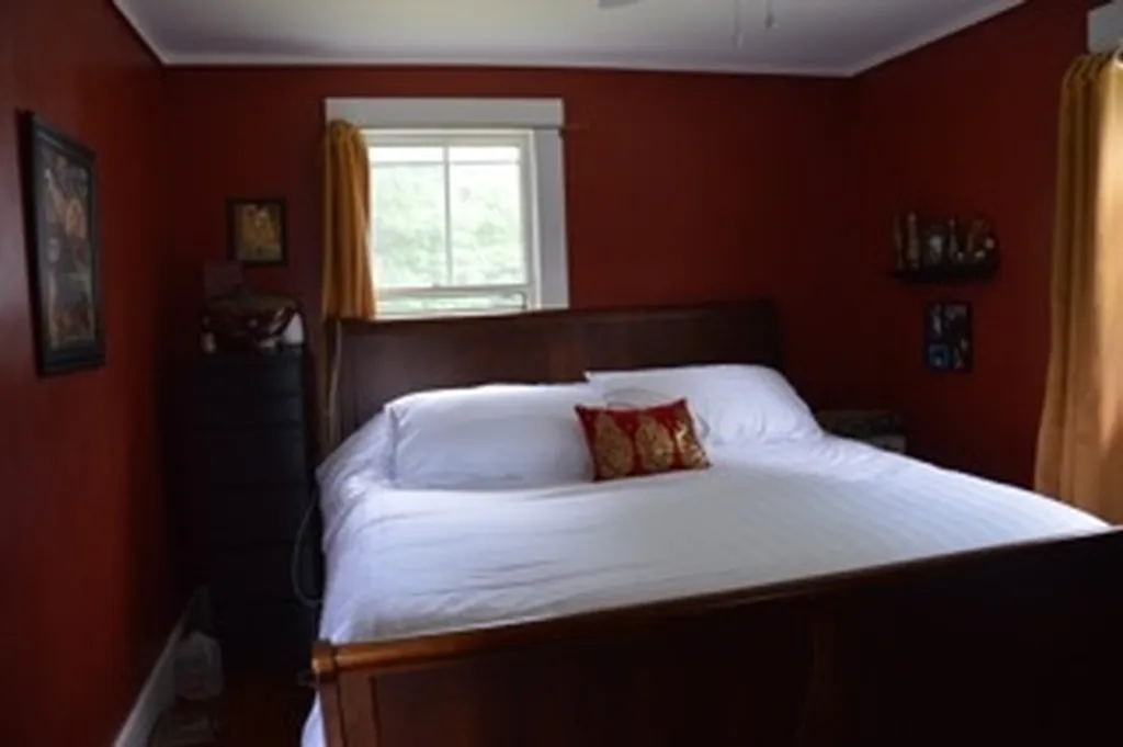 208 North Haverhill Road Kensington NH 03833