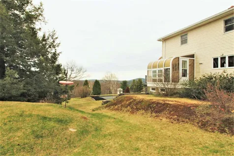 27 Boston View Drive New Ipswich NH 03071
