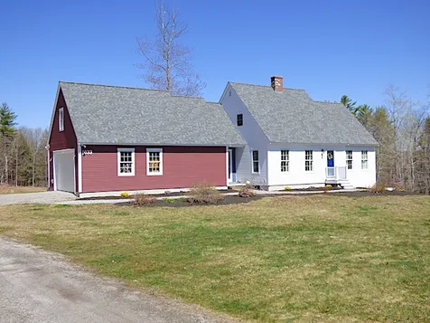 1033 Long Street Webster NH 03303