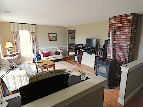 1033 Long Street Webster NH 03303