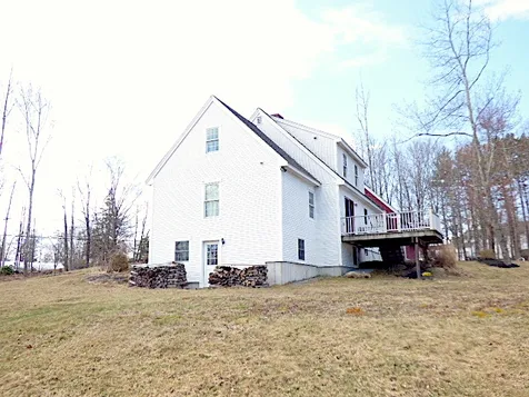 1033 Long Street Webster NH 03303