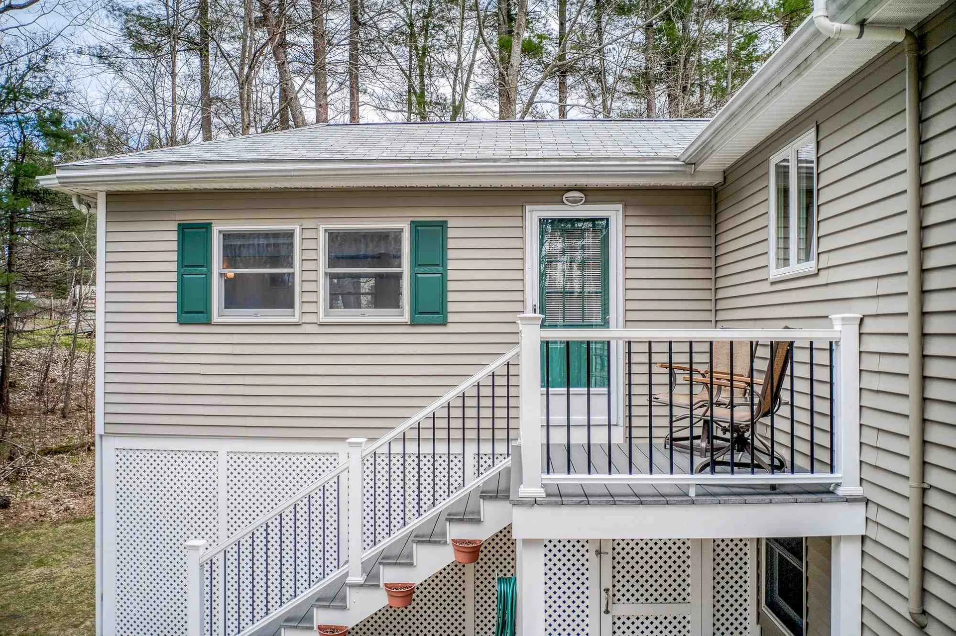 10 Jay Drive Londonderry NH 03053