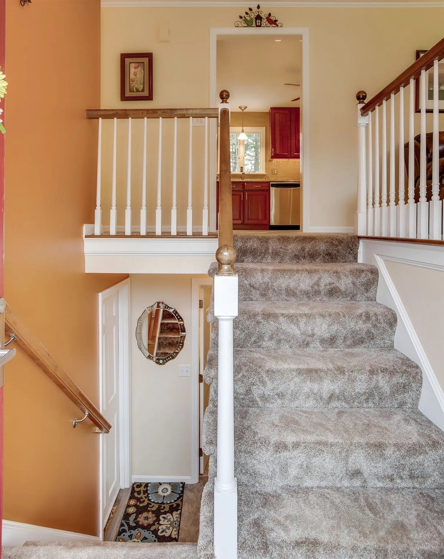 10 Jay Drive Londonderry NH 03053