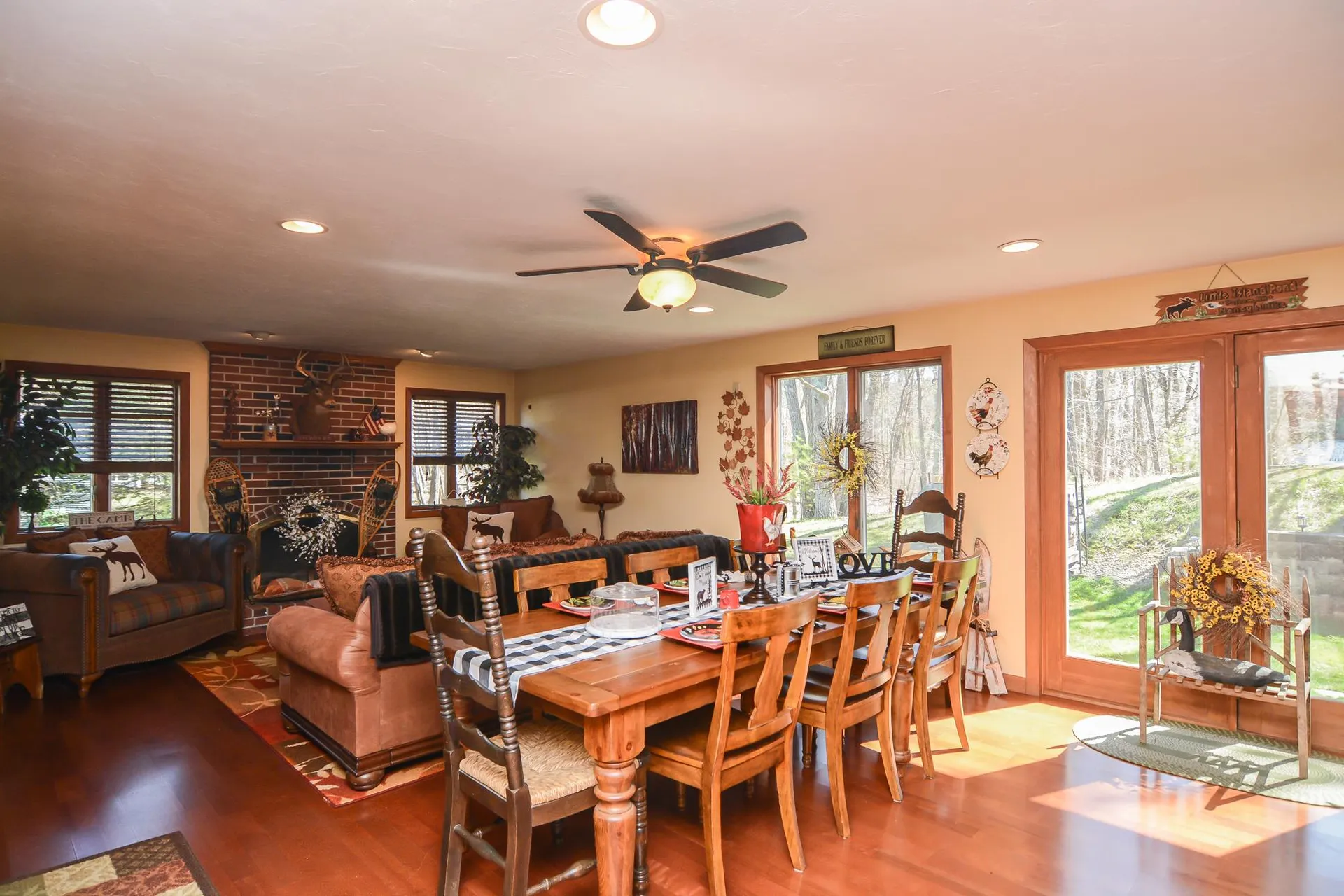 23 Woekel Circle Pelham NH 03076