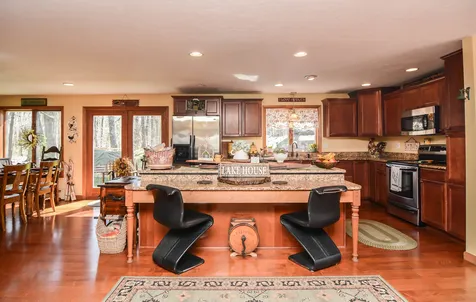 23 Woekel Circle Pelham NH 03076