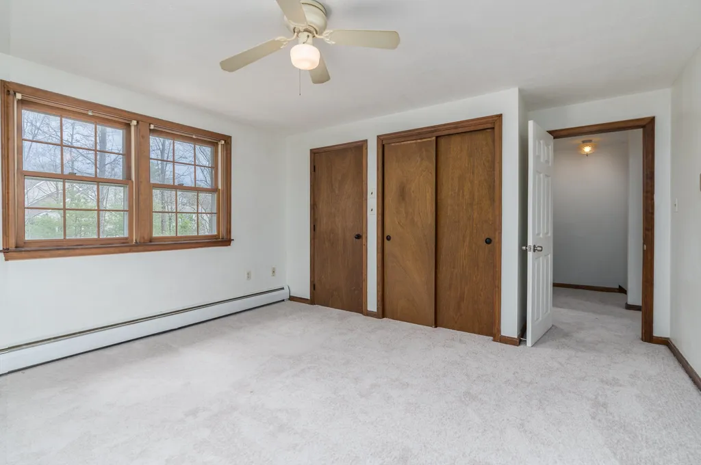 49 Farmer Road Hooksett NH 03106