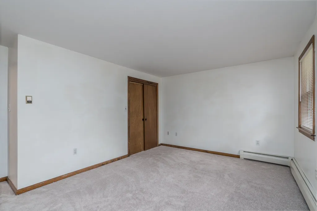 49 Farmer Road Hooksett NH 03106