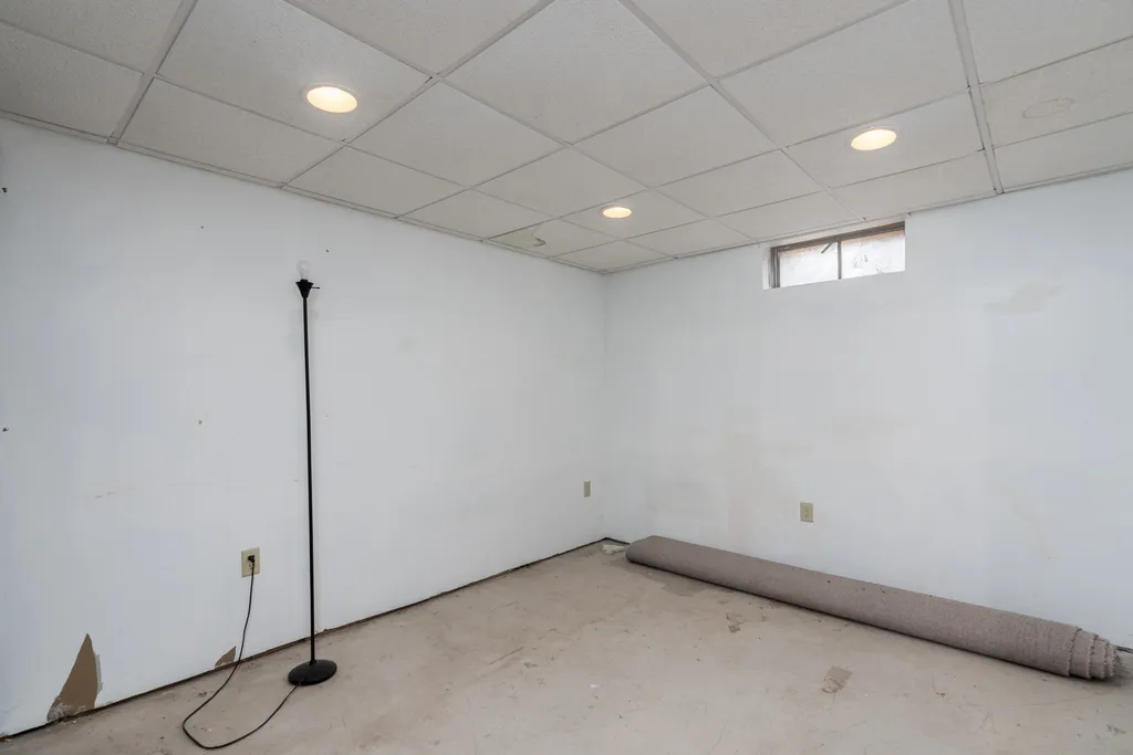 49 Farmer Road Hooksett NH 03106