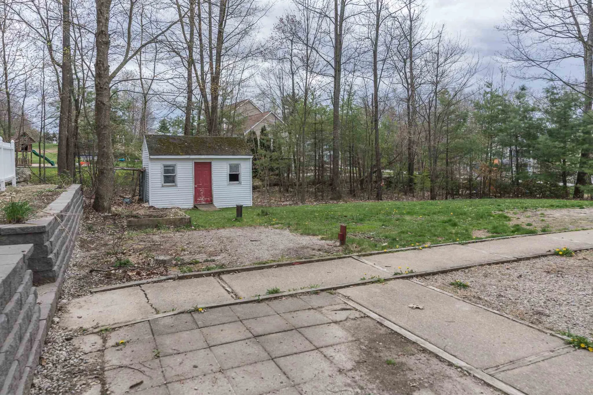 49 Farmer Road Hooksett NH 03106