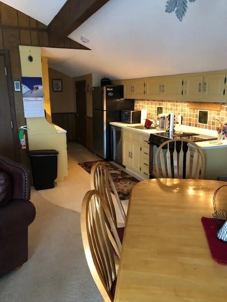 78 Farm Road Peru VT 05152