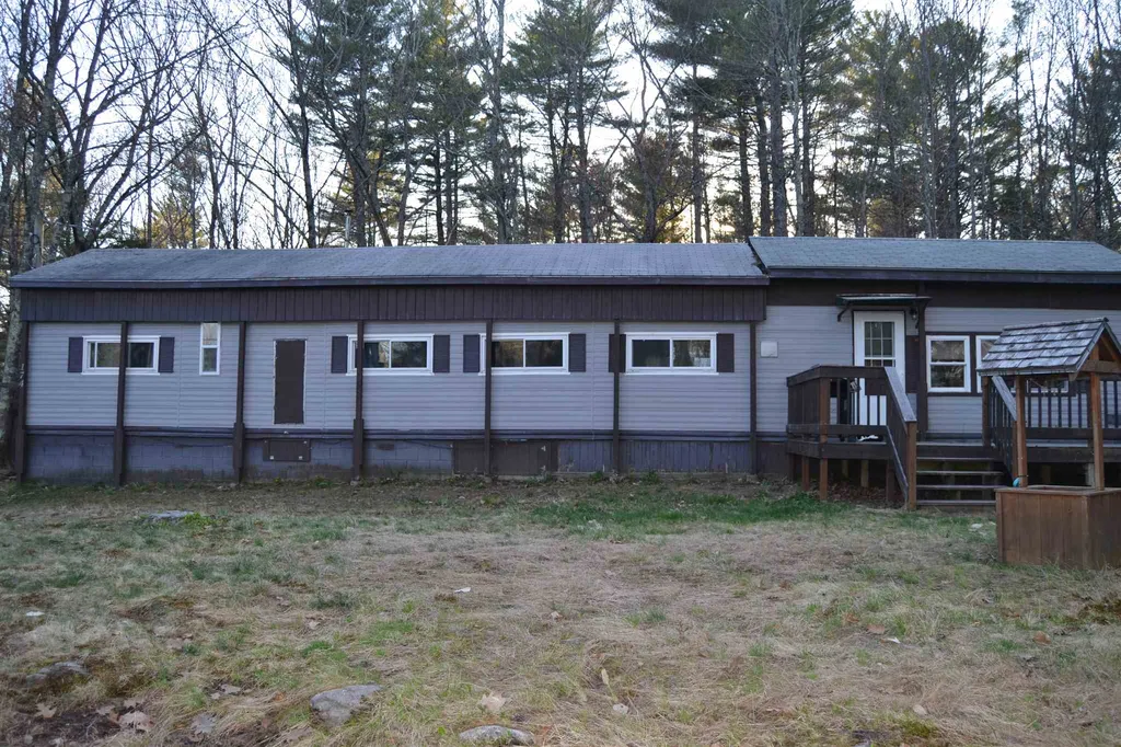 174 Waldron Road Farmington NH 03835