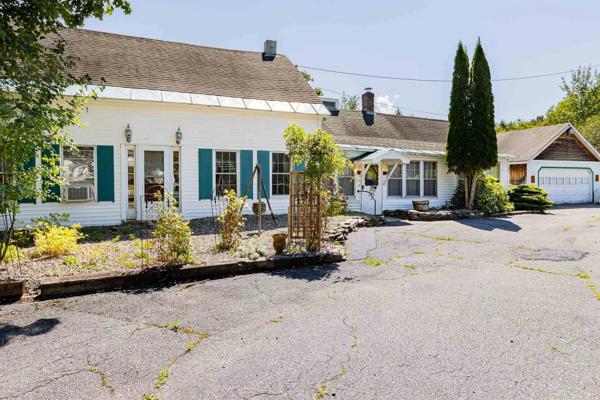 1015 Us Route 5 South Fairlee VT 05045