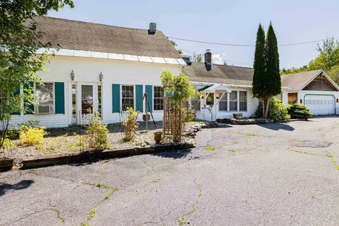 1015 Us Route 5 South Fairlee VT 05045