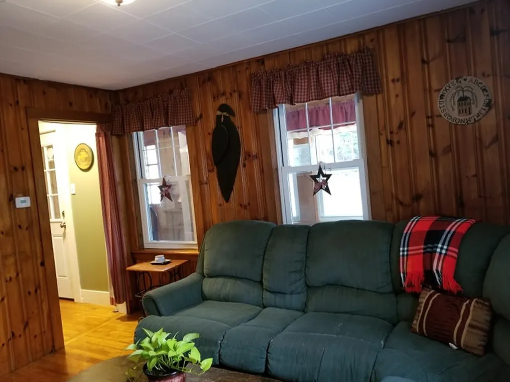 88 Monadnock Street Troy NH 03465