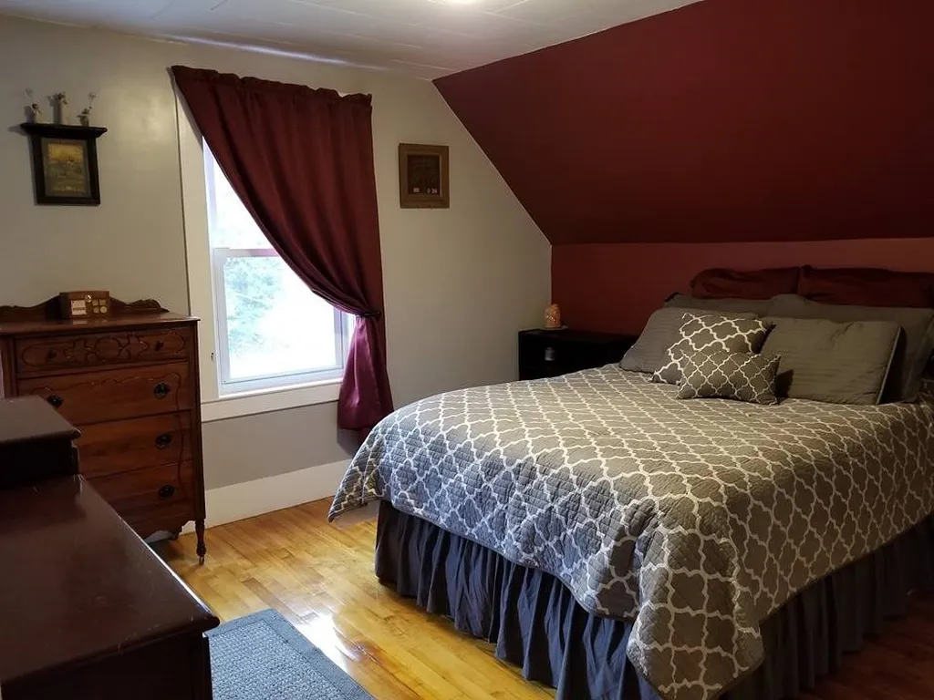 88 Monadnock Street Troy NH 03465