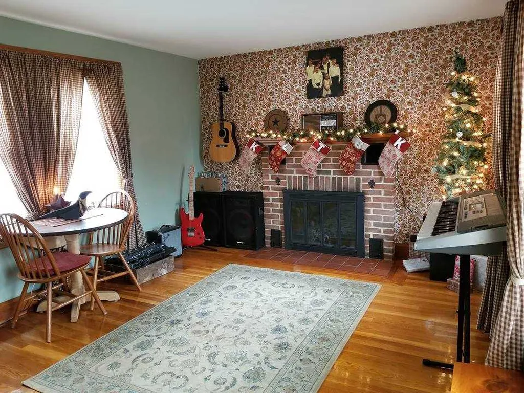 88 Monadnock Street Troy NH 03465
