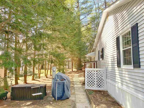 4 Granite Lane Wolfeboro NH 03894