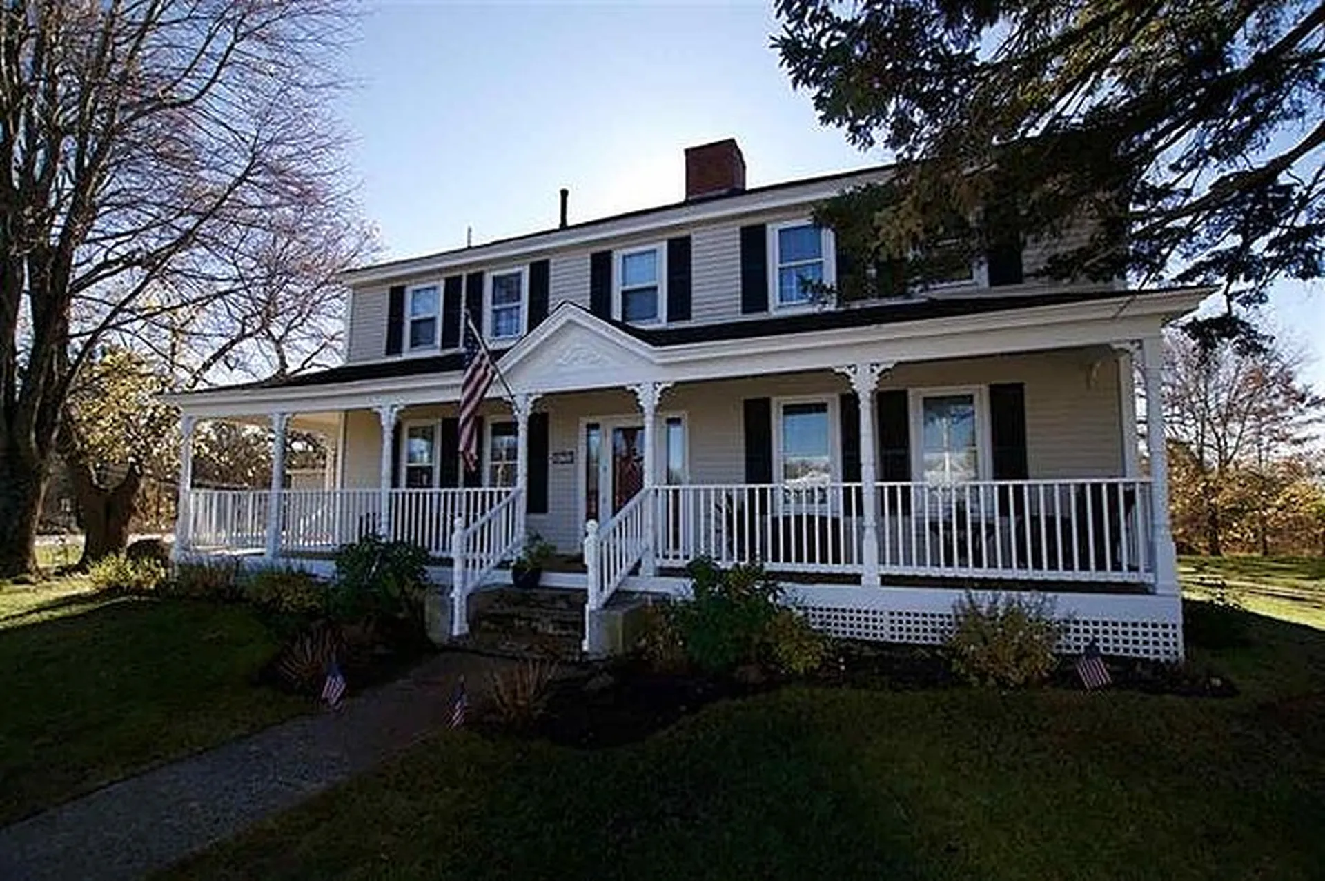 679 Island Pond Road Manchester NH 03109