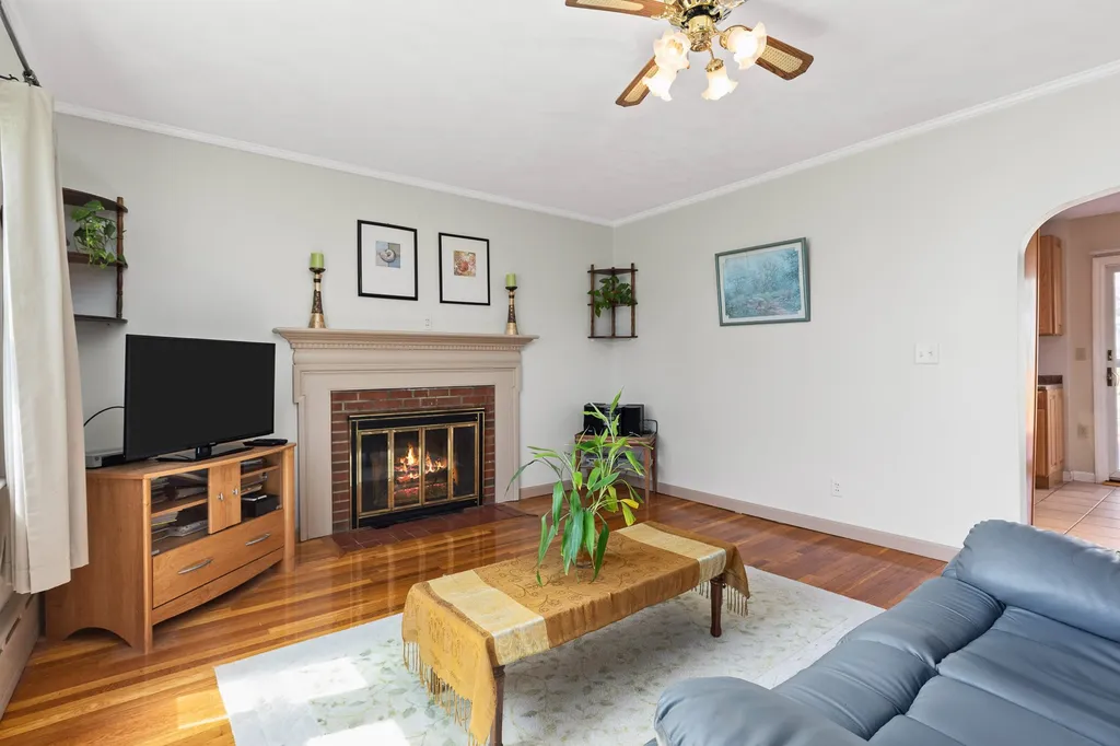 39 Taft Road Portsmouth NH 03801
