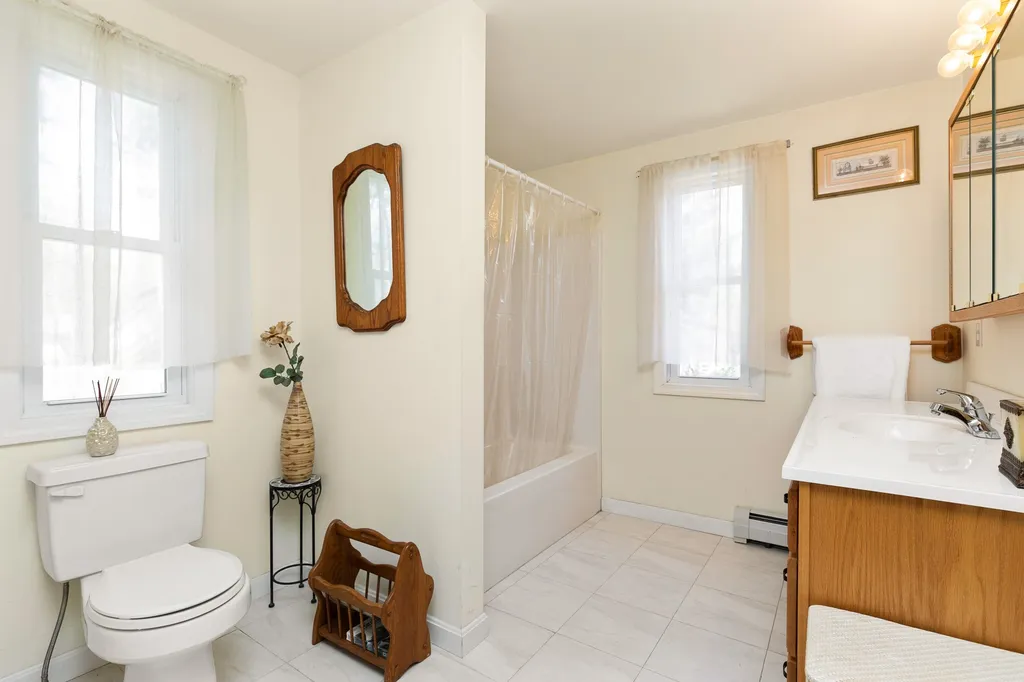 39 Taft Road Portsmouth NH 03801
