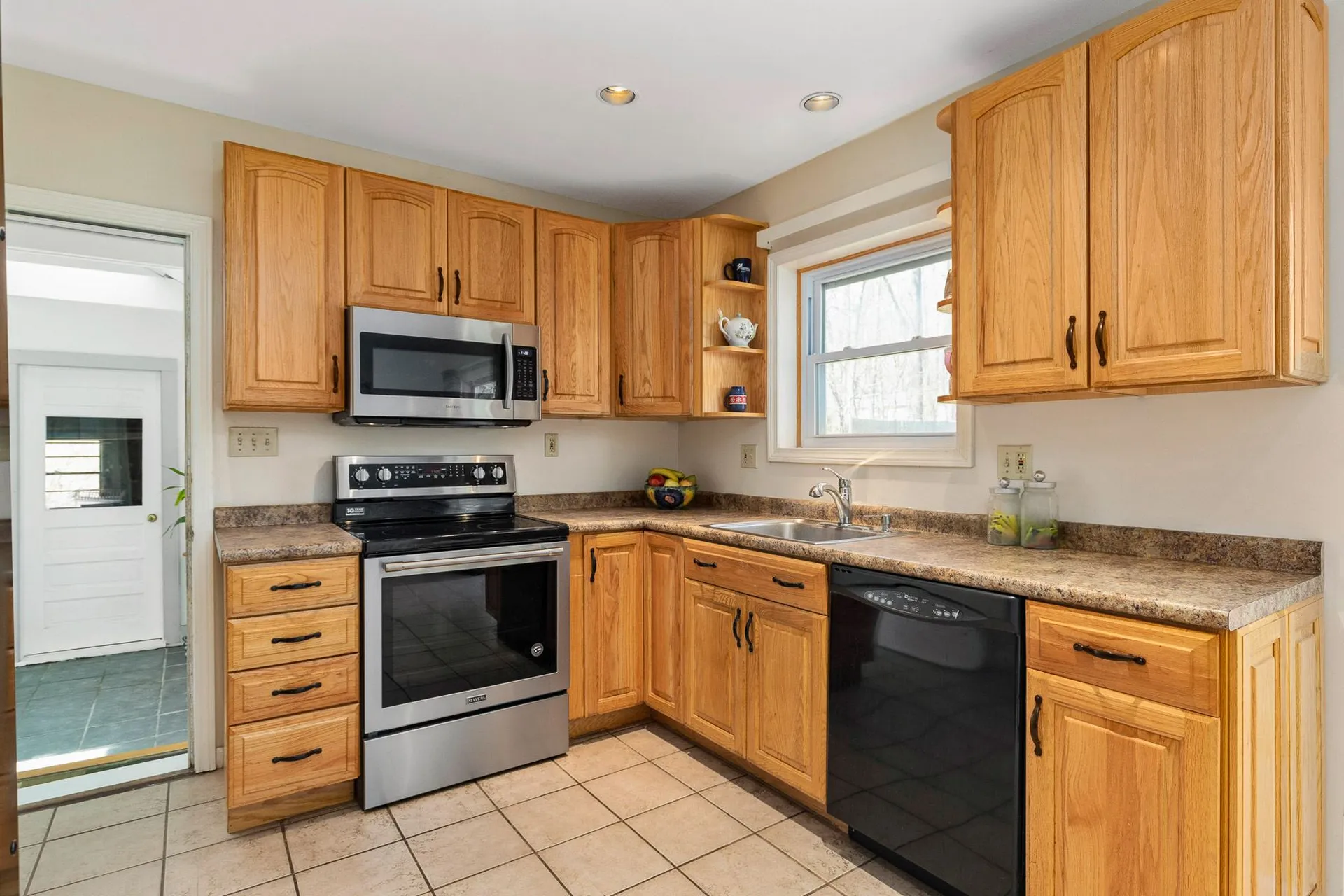 39 Taft Road Portsmouth NH 03801